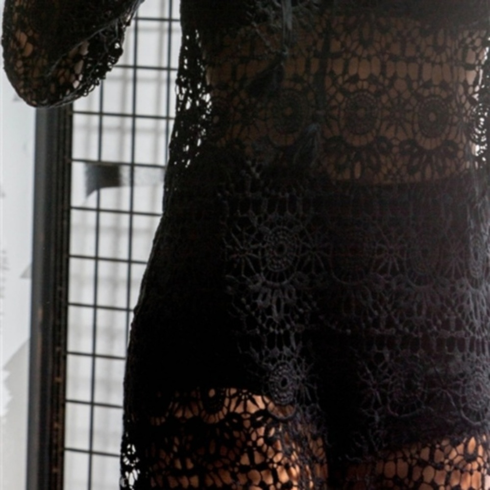 LACE CROCHET TUNIC TOP/ MINI DRESS/ BIKINI COVERUP - Picture 4 of 4